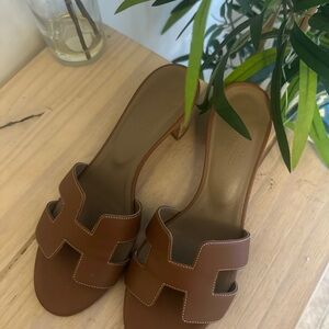 Hermes Tan Leather Women's Sandals